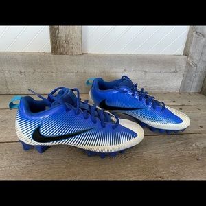 Men’s Nike football cleats